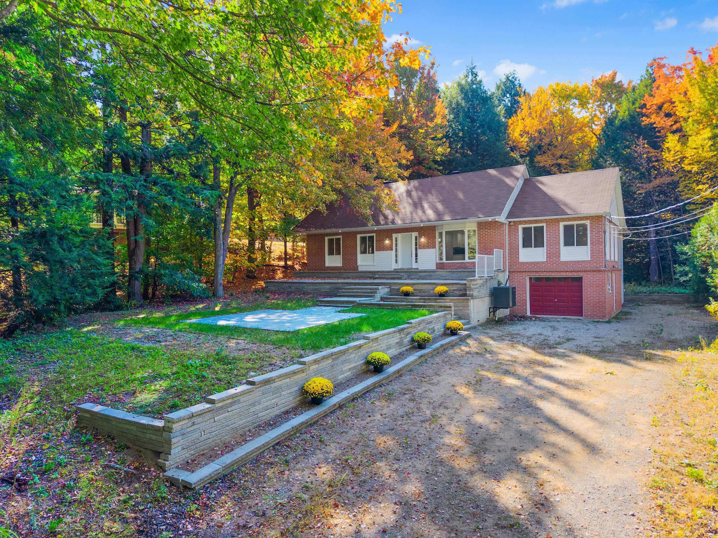 1 2 3162 Pine Tree, St-Lazare